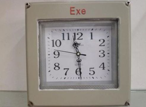 點擊查看詳細信息<br>標題：BSZ2010型防爆石英鐘 閱讀次數(shù)：2600