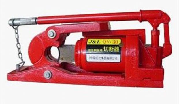 點(diǎn)擊查看詳細(xì)信息<br>標(biāo)題：液壓鋼絲繩切斷器 閱讀次數(shù)：2145