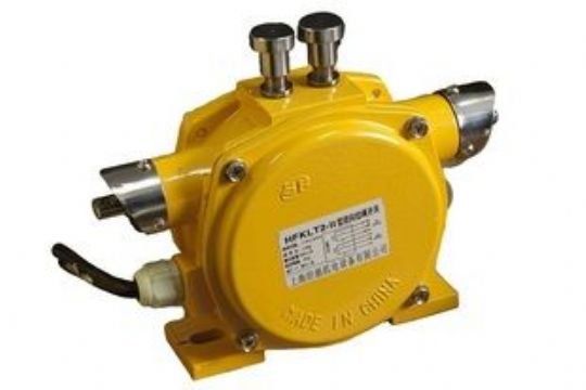 點(diǎn)擊查看詳細(xì)信息<br>標(biāo)題：SL-3雙向拉繩開關(guān) 閱讀次數(shù)：1816