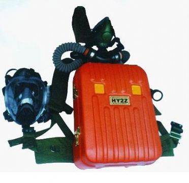 點(diǎn)擊查看詳細(xì)信息<br>標(biāo)題：HYZ2/4型隔絕式氧氣呼吸器 閱讀次數(shù)：48635