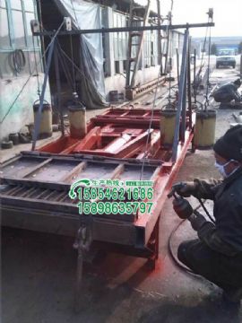 點(diǎn)擊查看詳細(xì)信息<br>標(biāo)題：鐵路專用草支墊生產(chǎn)廠家 閱讀次數(shù)：4259