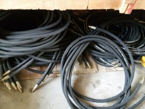 點(diǎn)擊查看詳細(xì)信息<br>標(biāo)題：膠管高壓膠管 直徑19 直徑25  15898635797 閱讀次數(shù)：2159