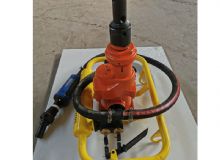 點(diǎn)擊查看詳細(xì)信息<br>標(biāo)題：ZQSZ-1404.1-架座支撐氣動(dòng)手持式鉆機(jī) 閱讀次數(shù)：1401