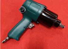 點(diǎn)擊查看詳細(xì)信息<br>標(biāo)題：風(fēng)動(dòng)扳手 閱讀次數(shù)：1996