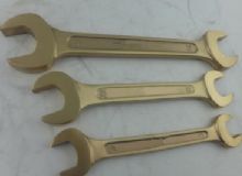 點擊查看詳細信息<br>標題：防爆雙呆扳手 閱讀次數(shù)：264